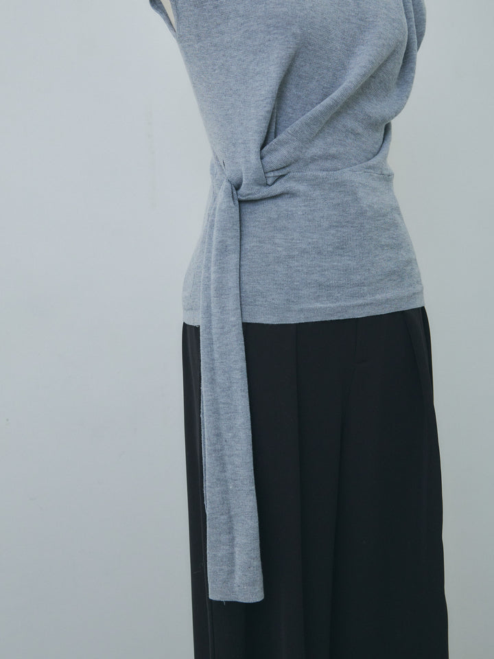 [予約]サイドベルトボトルネックノースリーブニットトップス/gray