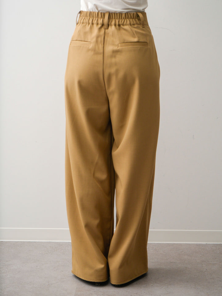 【預購】Crepe de Cin 褶皺寬褲 米色