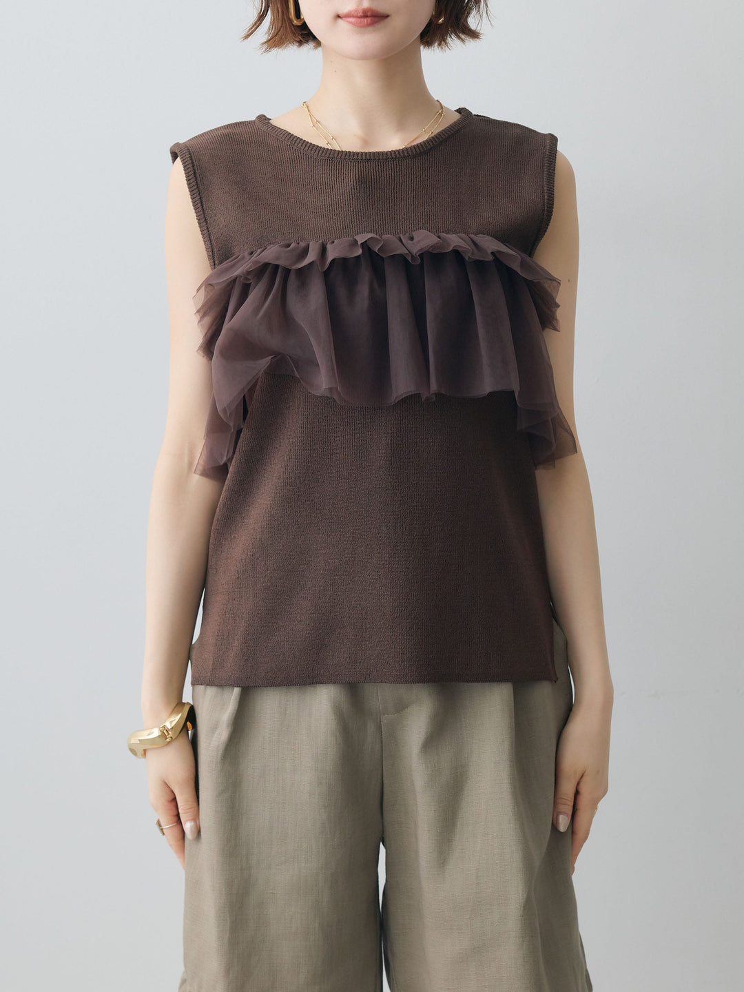 [予約]チュールフリルニットノースリトップス/brown