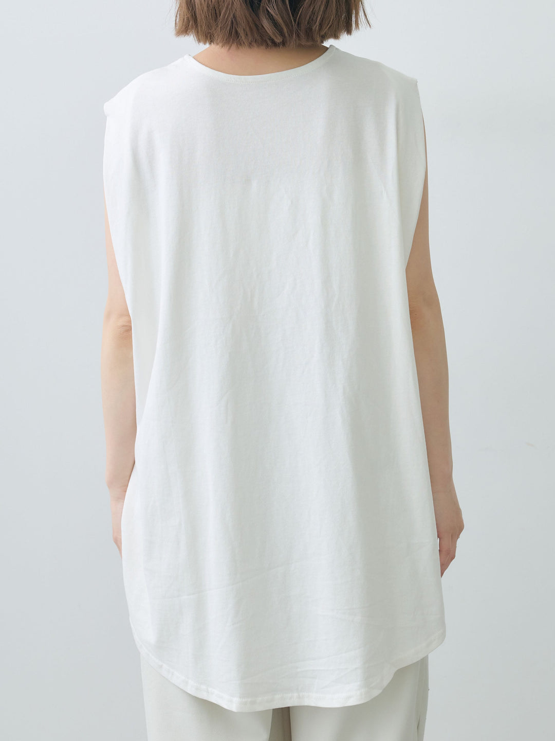 [予約]オーバーサイズノースリカットソー/offwhite