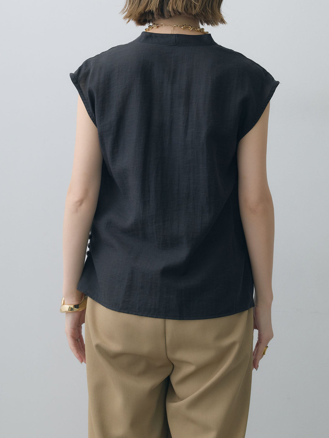 [予約]フロントレースノースリカシュクールブラウス/ black