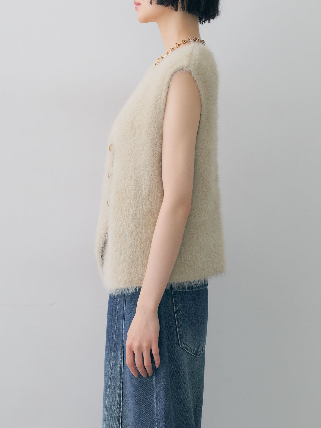 [予約]ゴールドボタンシャギーニットベスト/beige
