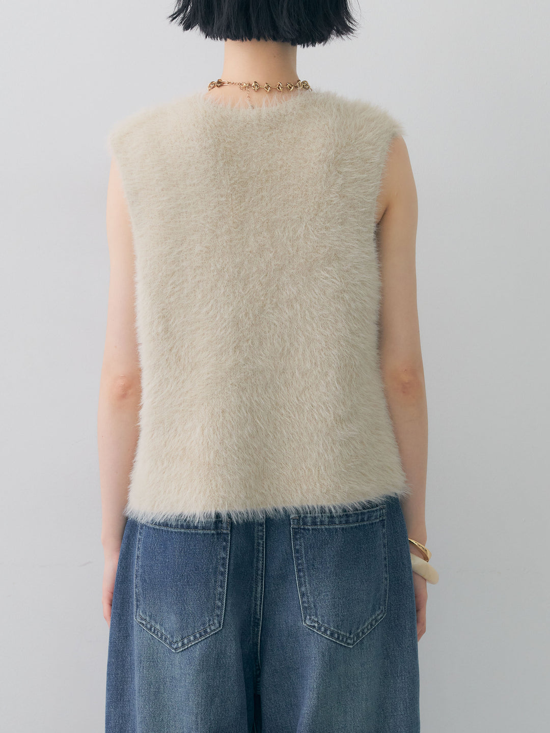 [予約]ゴールドボタンシャギーニットベスト/beige