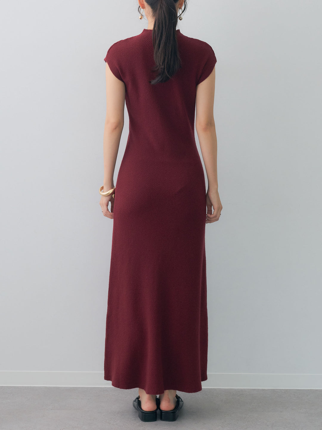 [予約]ボトルネックスリムシェイプフレンチニットワンピース/red