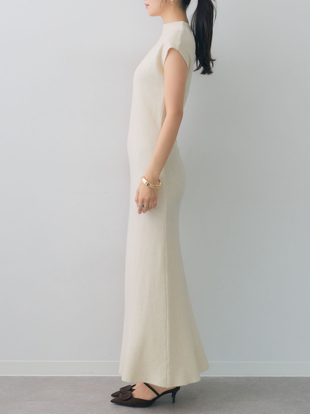 [予約]ボトルネックスリムシェイプフレンチニットワンピース/ivory