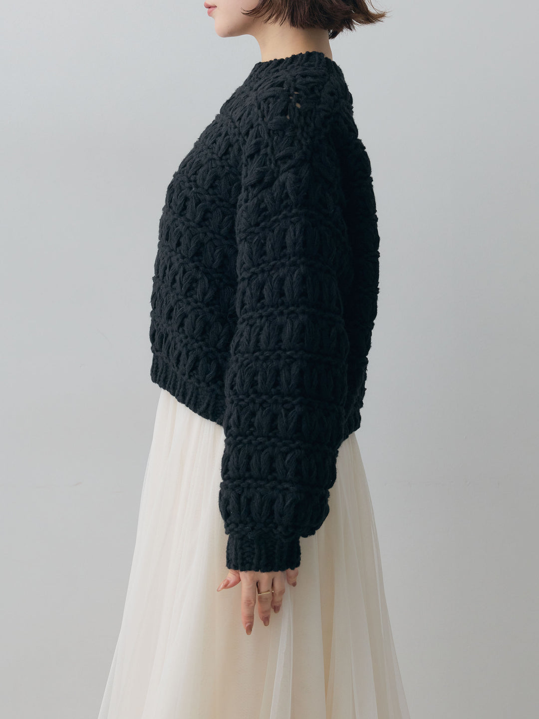 [予約]ループクロップニットトップス/black