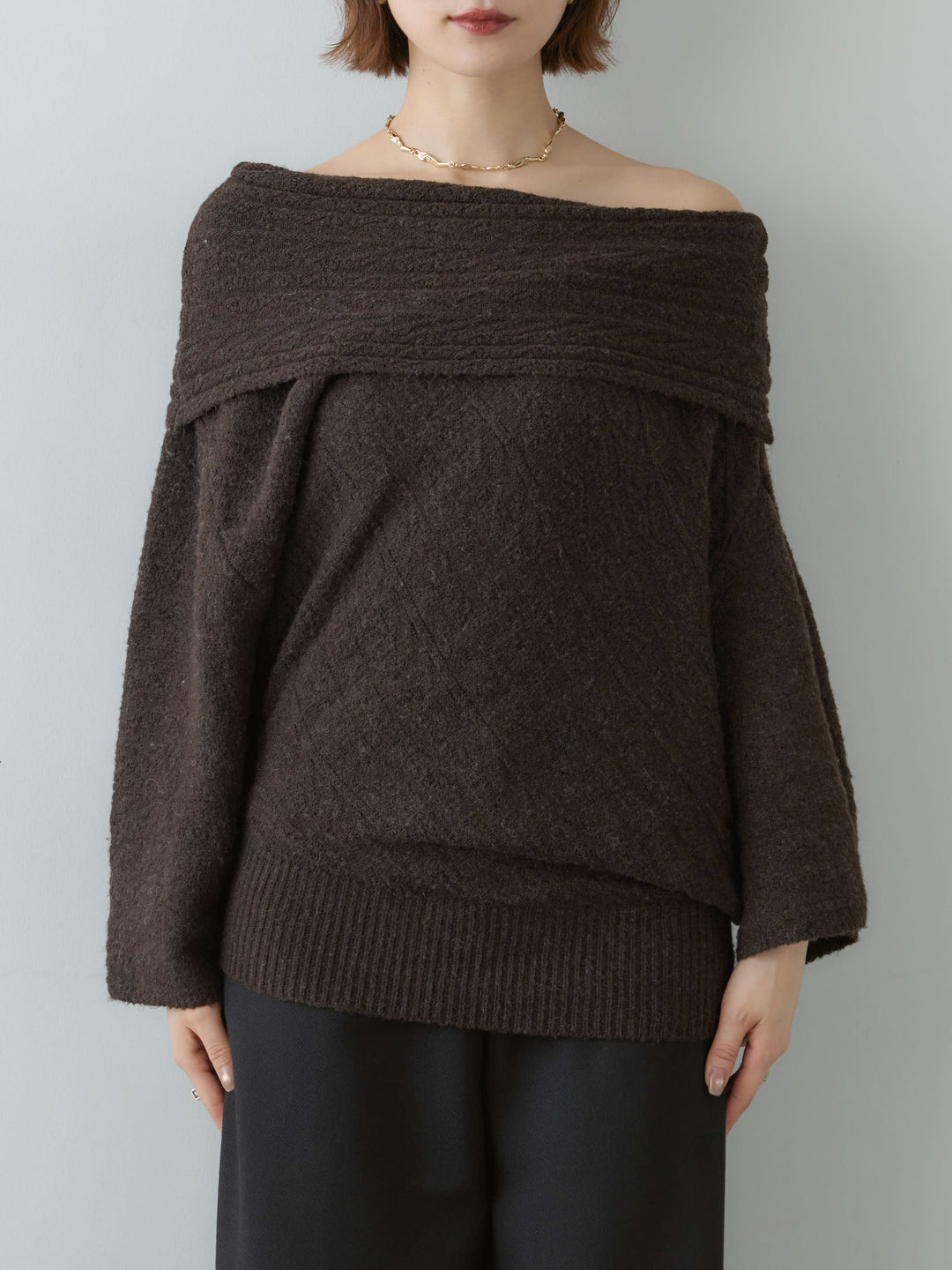 [予約]アシメデザインオフショルニットトップス/brown