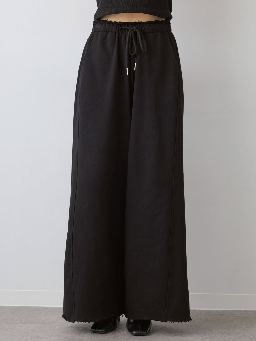 [予約]カットオフスウェットワイドパンツ/black