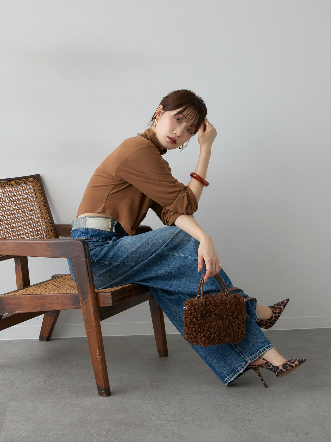 [予約]モックネックアシメヘムトップス/brown