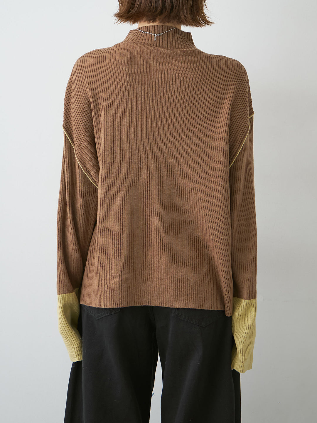 [予約]バイカラーモックネックリブニットトップス/brown