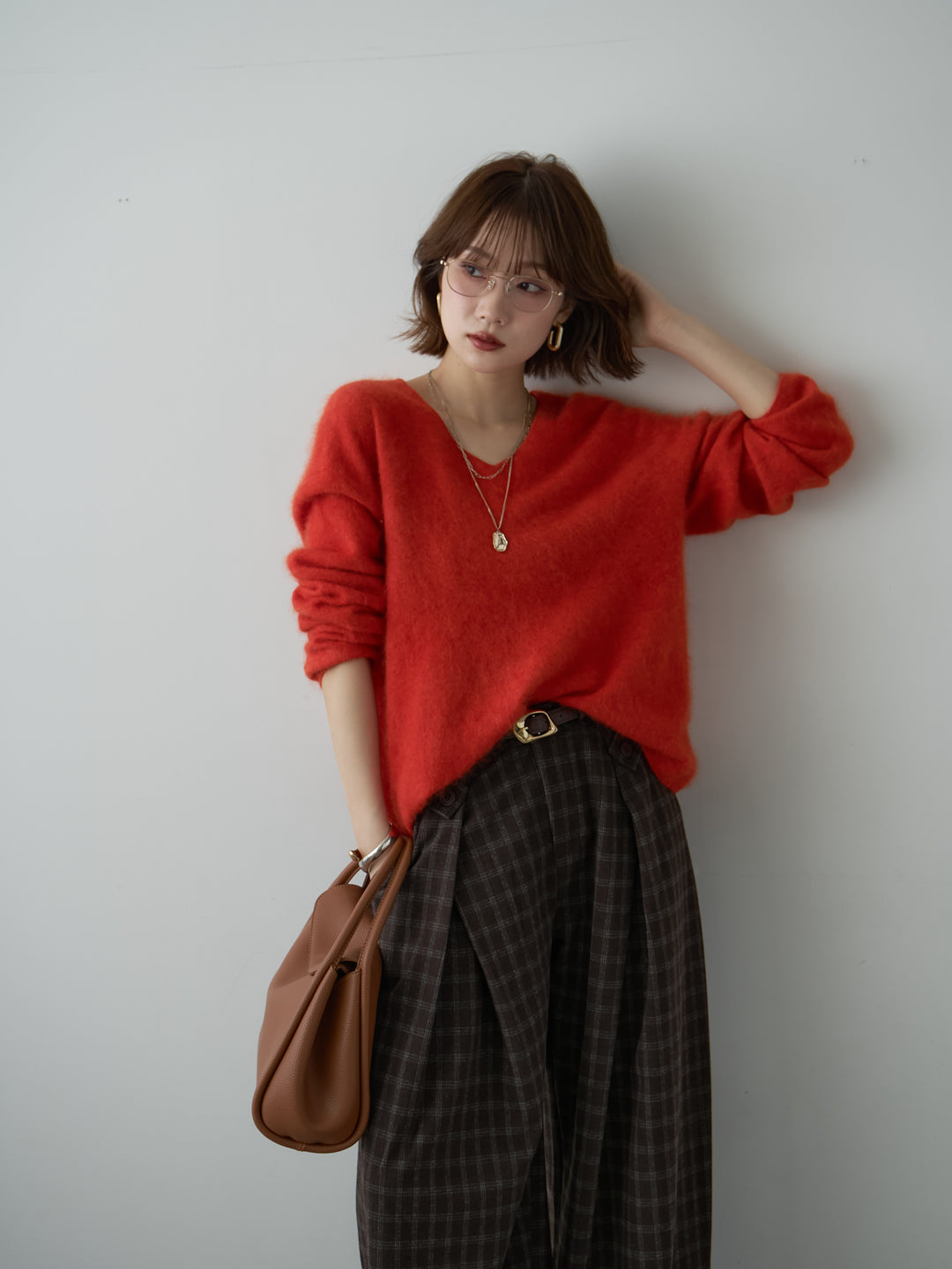 [SET]カシミア混フェザータッチVネックニットトップス+ニューベルトループワイドパンツ(2set)