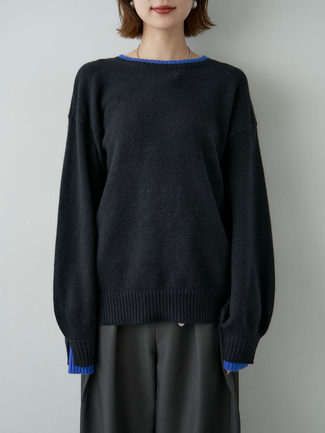 [予約]バイカラーカフスレイヤードニットプルオーバー/black
