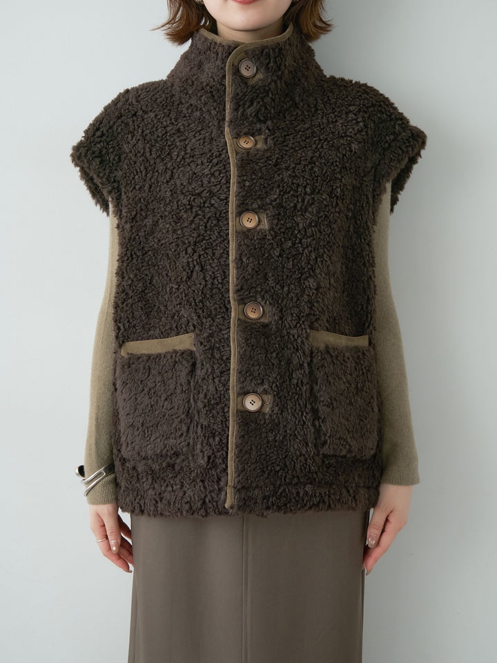 [予約]リバーシブルムートンライクオーバーベスト/khaki