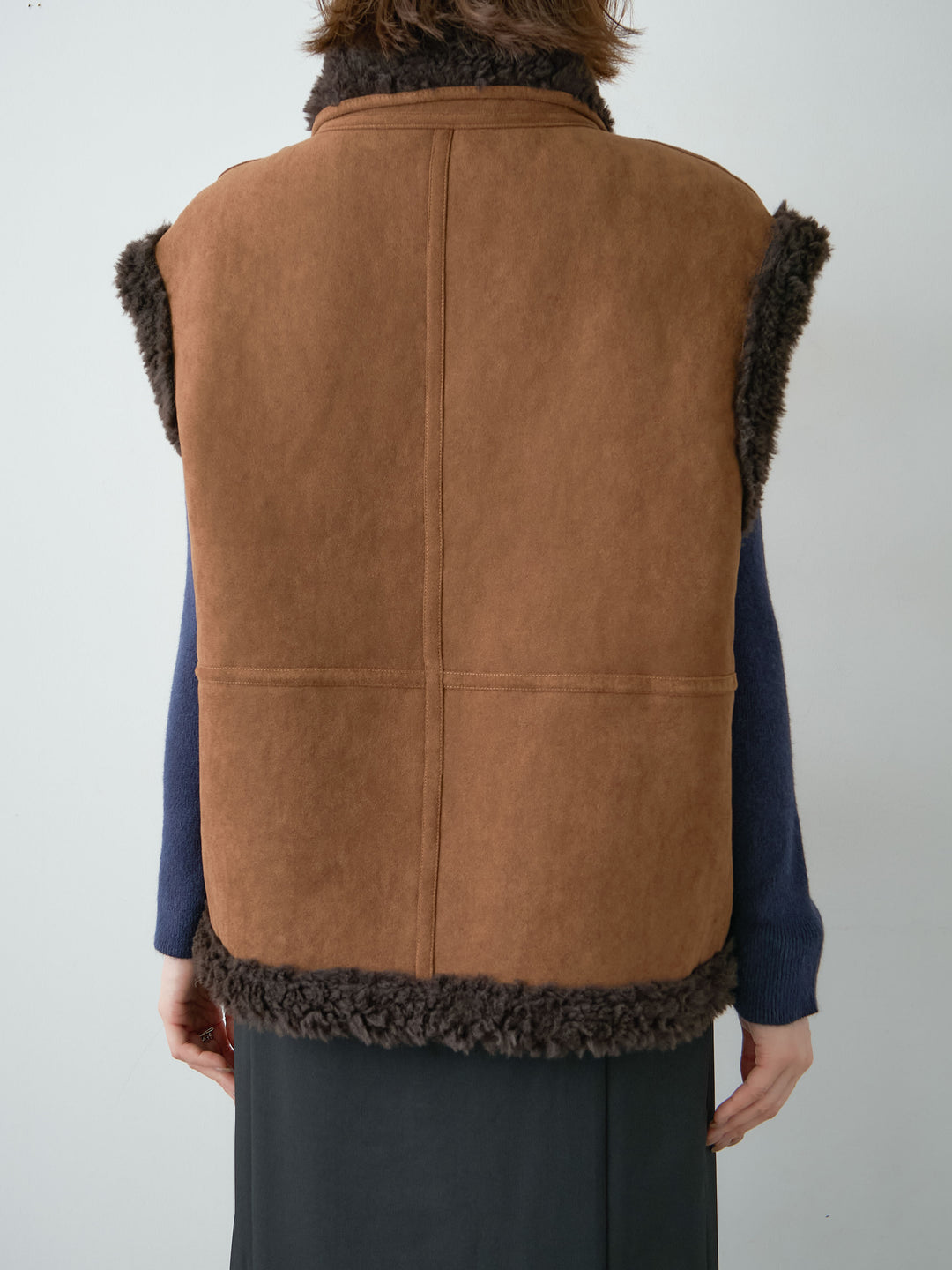 [予約]リバーシブルムートンライクオーバーベスト/brown