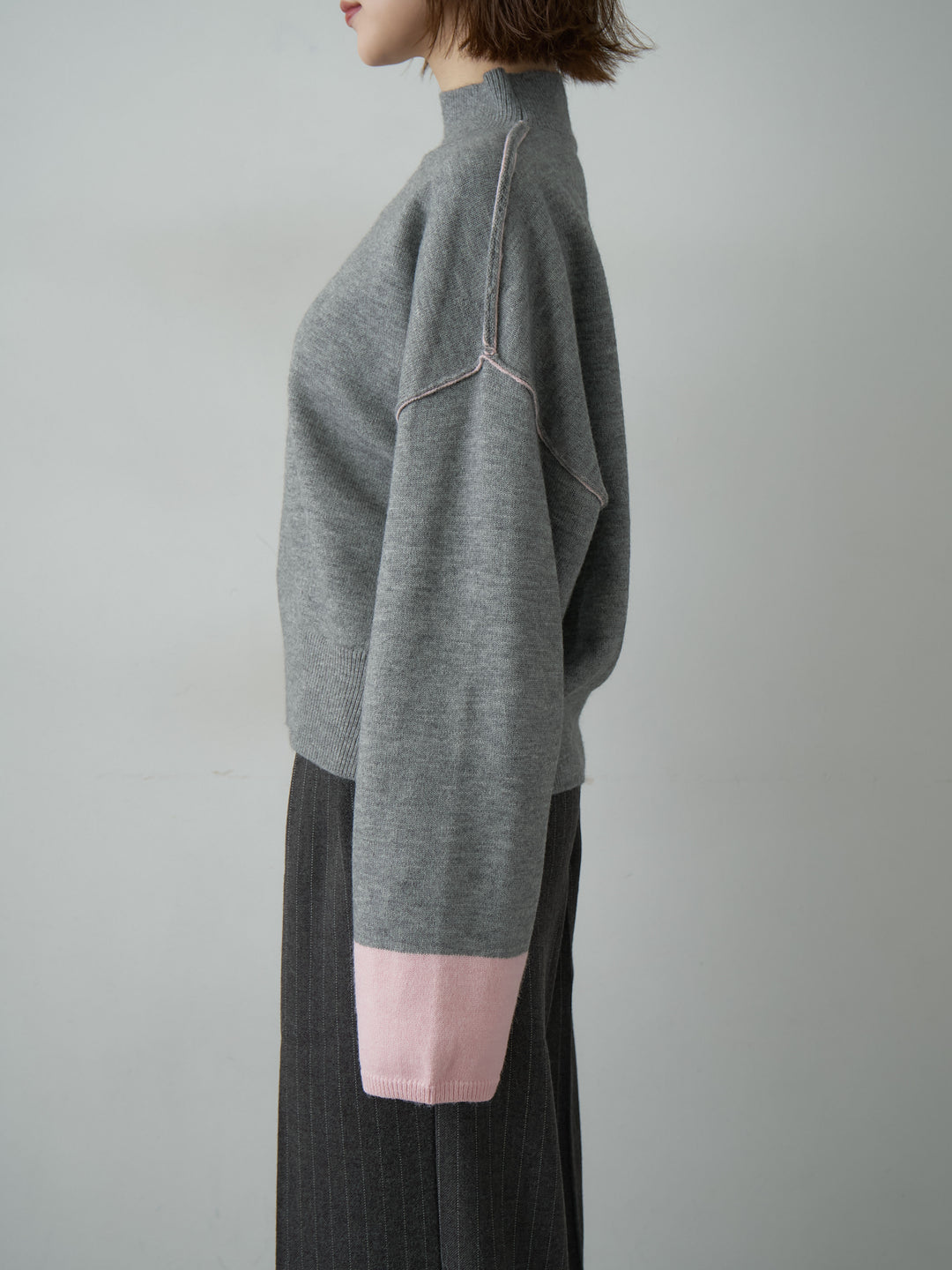 [予約]バイカラートリムワイドハイネックニットトップス/mokugray