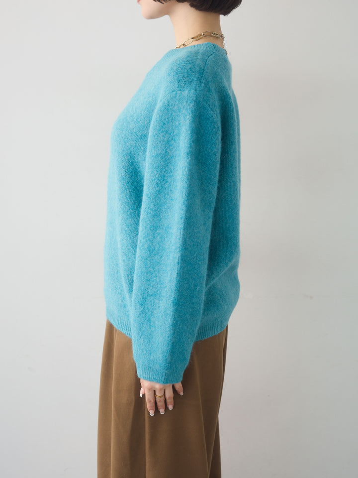 [予約]ソフトヘアリークルーネックニットトップス/blue