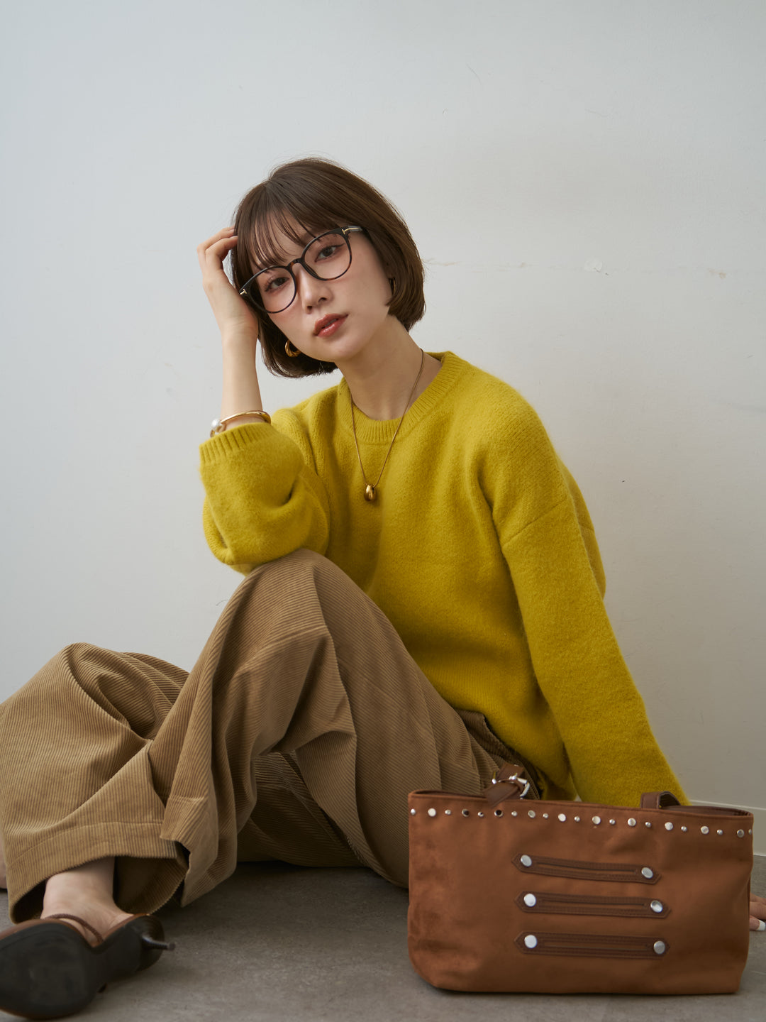 [SET]ソフトシャギークルーネックプルオーバー+ベルト付コーディロイワイドストレートパンツ(2set)