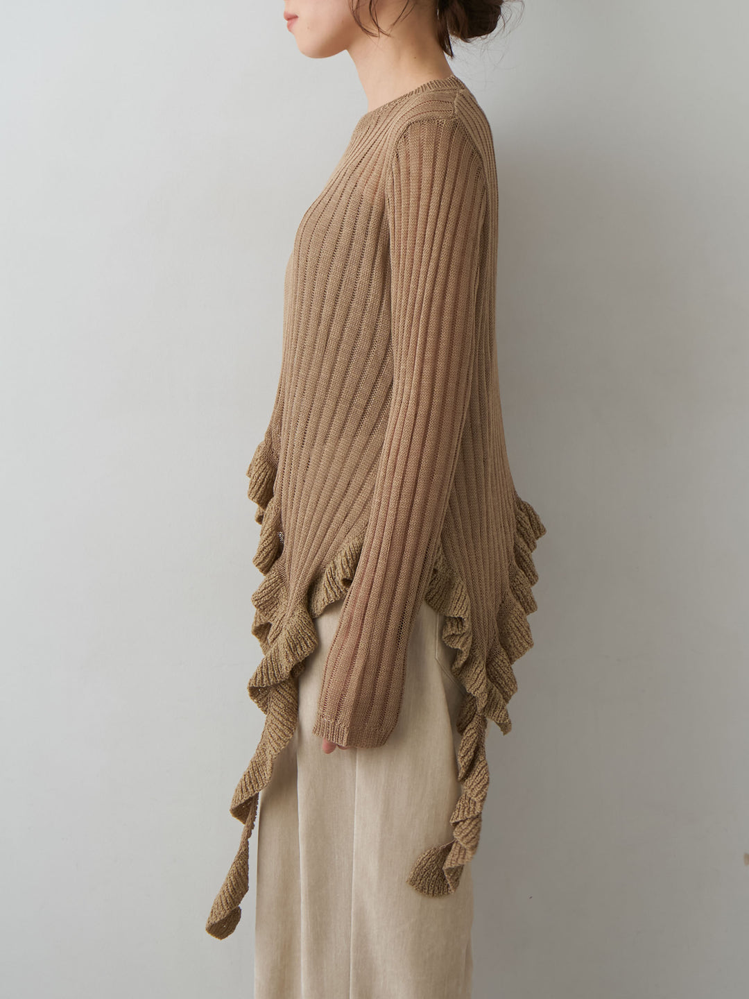 [予約]ヘムフリル透かし編みニットトップス/beige