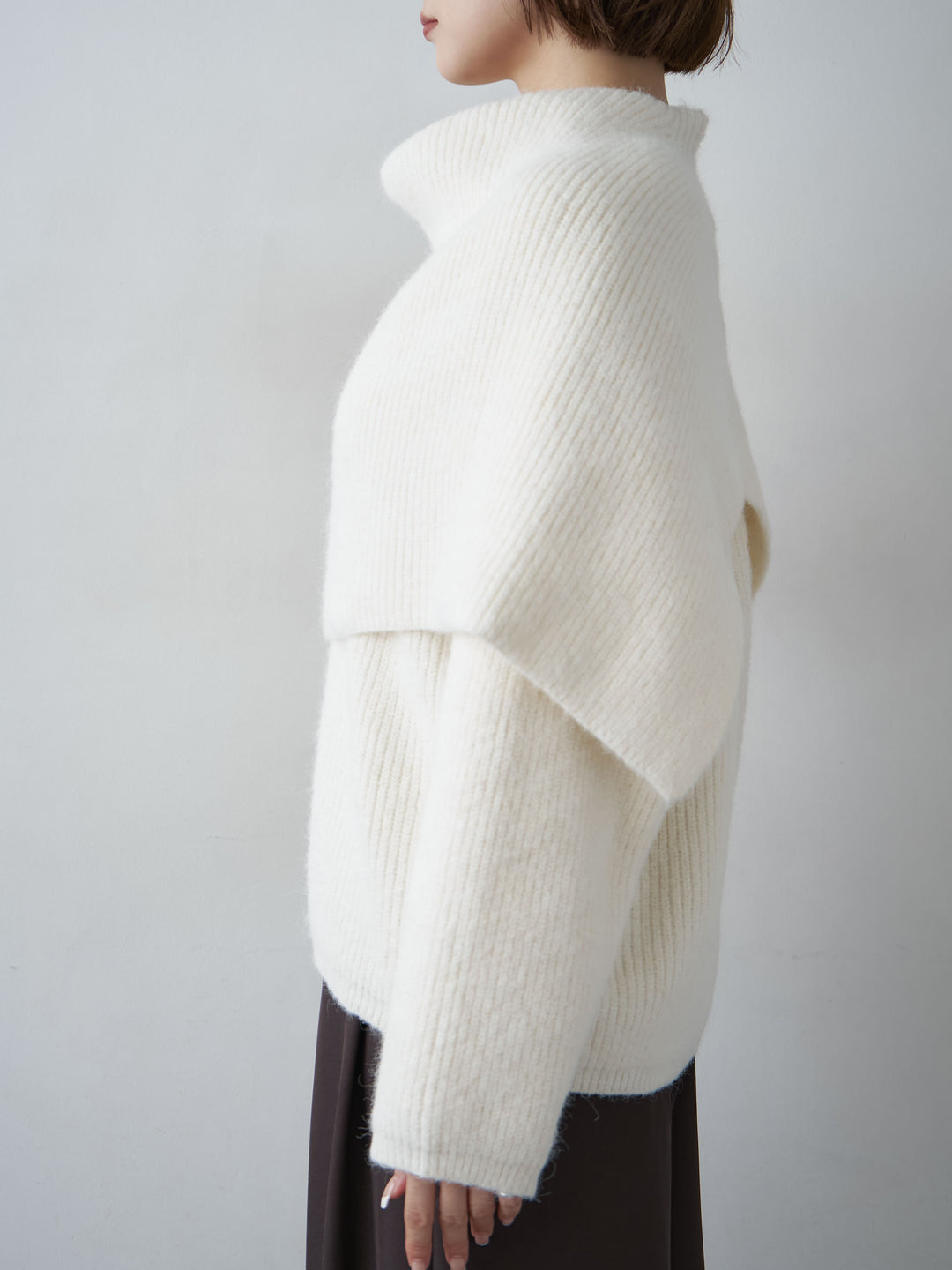 [予約]ケープドッキングデザインリブクルーネックニットトップス/ivory