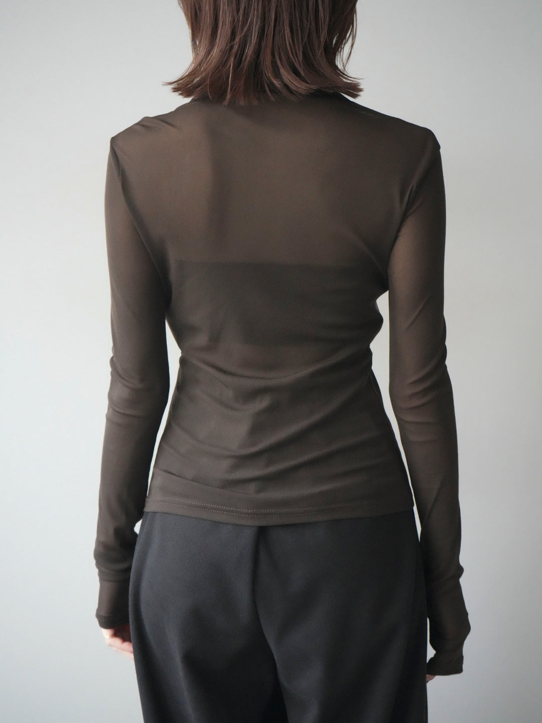 [予約]レザー切替プチネックシアートップス/khaki