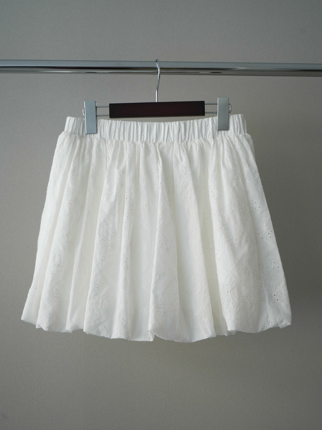 [SET]ハートボタンニットカーディガン+コットンライクレースバルーンミニスカート(2set)