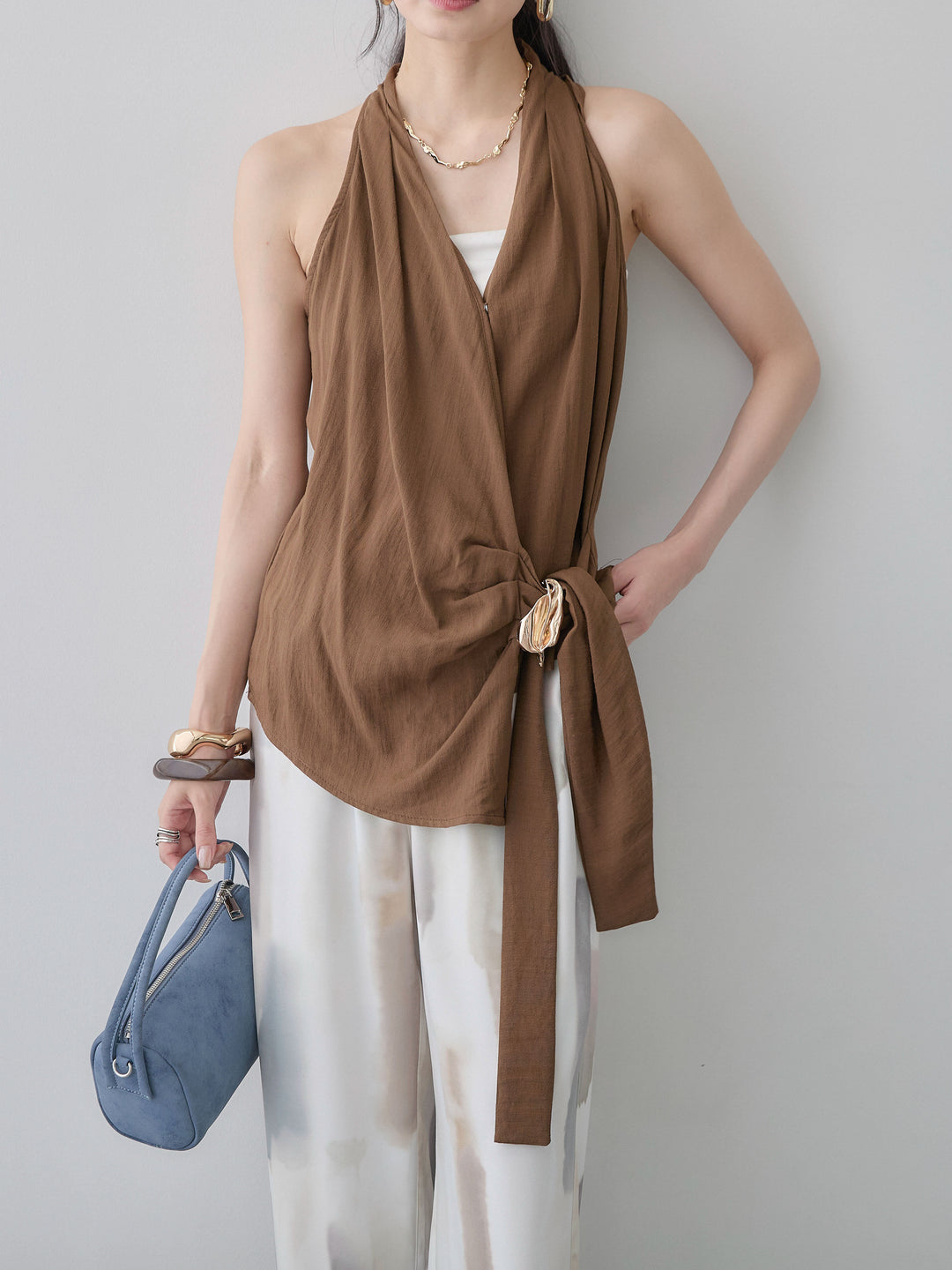 [SET]ゴールドモチーフカシュクールノースリトップス+選べるアクセセット(2set)