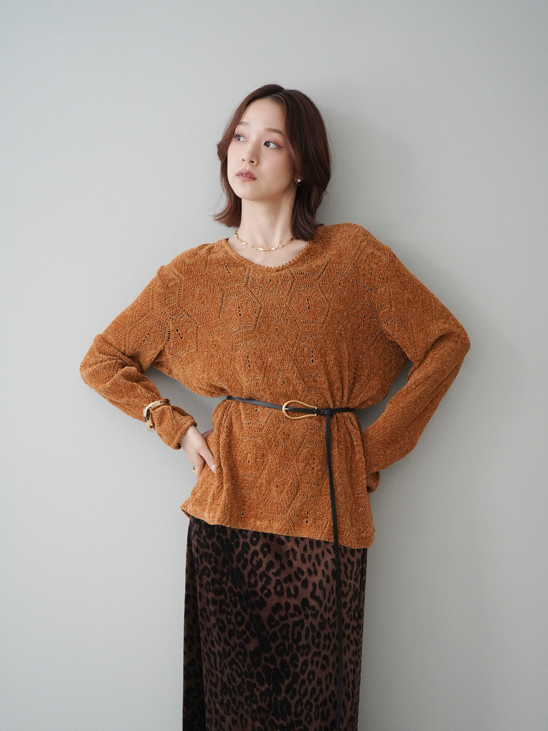 [SET]モール透かし編みニットトップス+レオパードベロアナロースカート(2set)