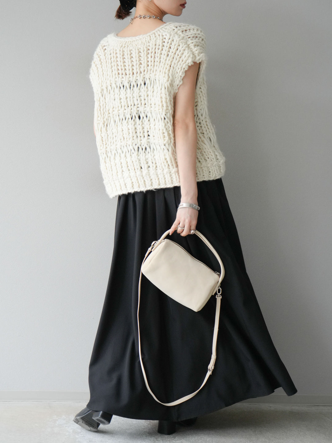 [予約]エステルプリーツスリットスカート/ブラック