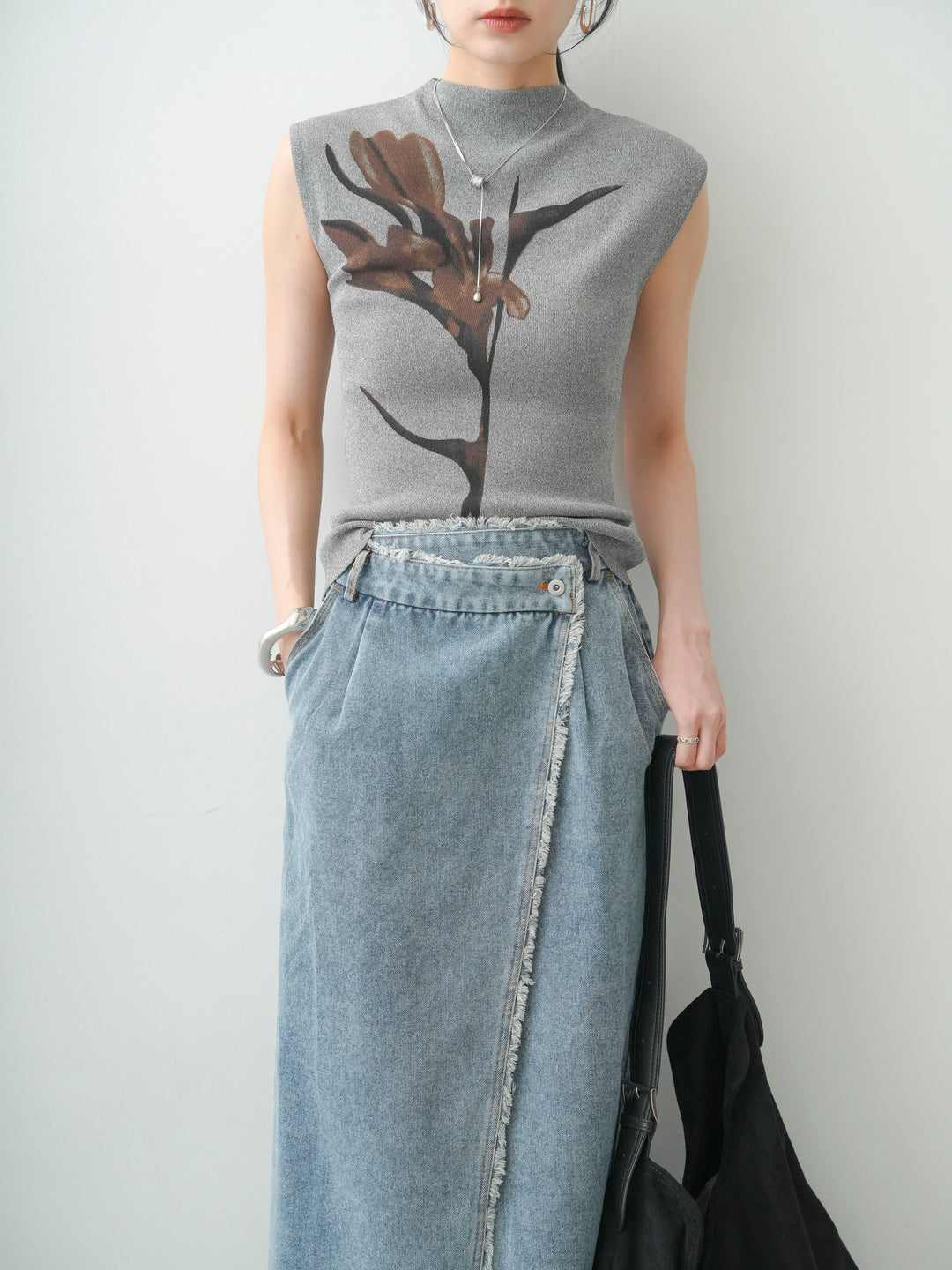 [予約]ビッグフラワーフレンチニットトップス/gray