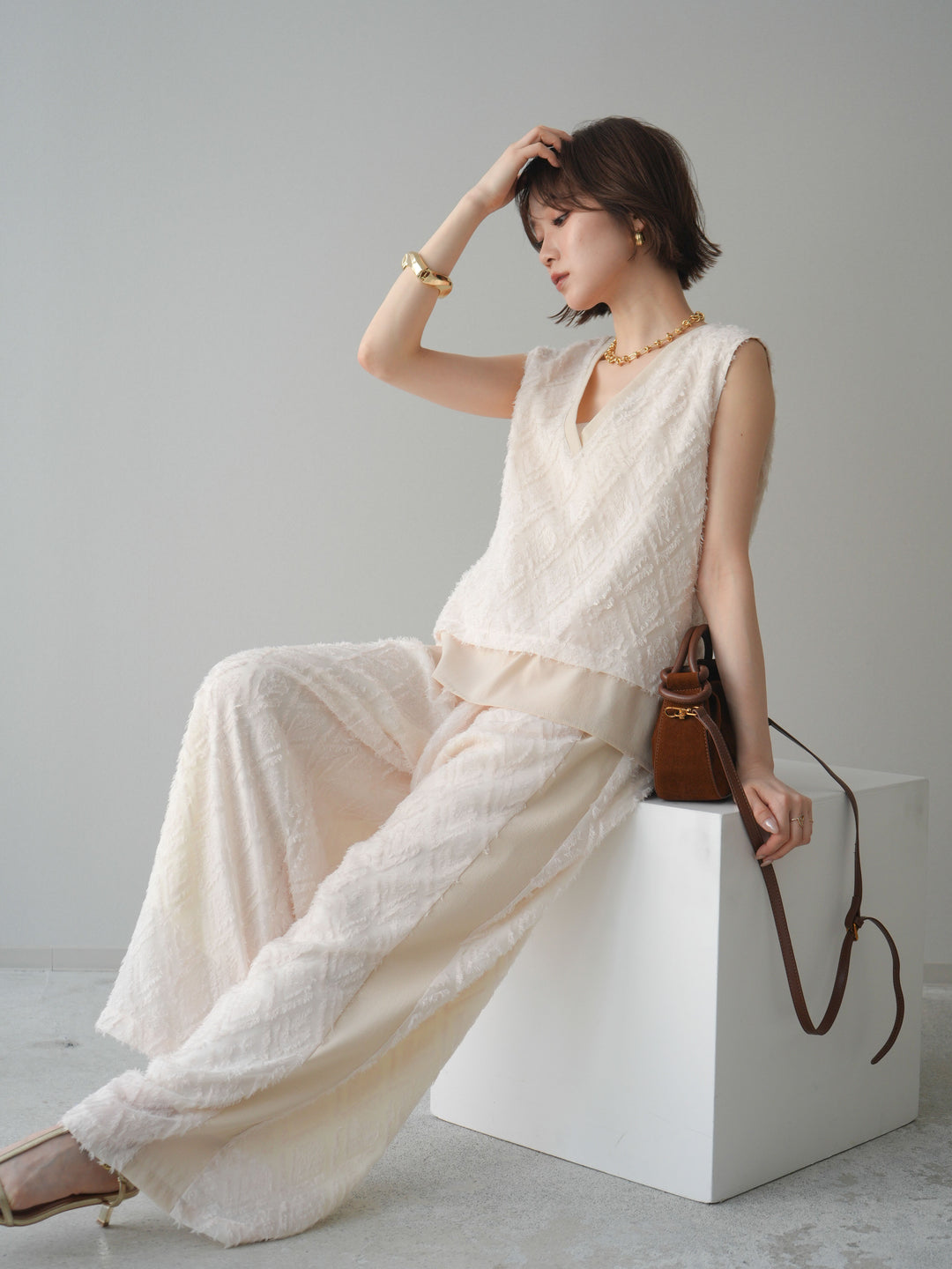 [SET]フリンジレイヤードVネックノースリーブ+フリンジイージーストレートパンツ(2set)