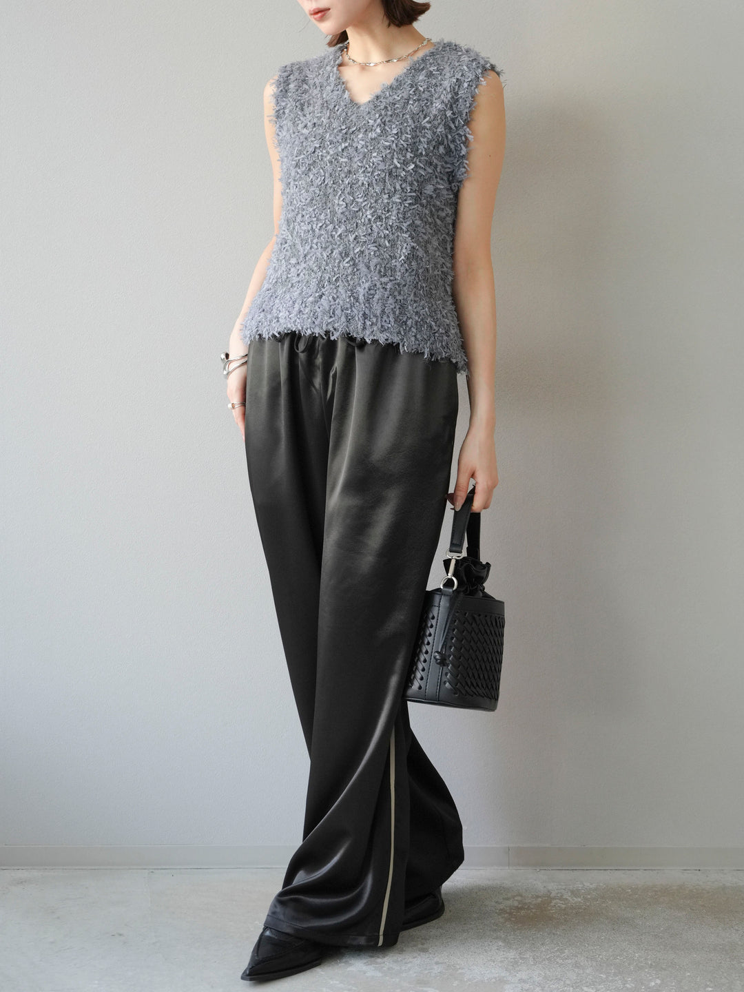 [予約]サテンラインワイドパンツ/ブラック