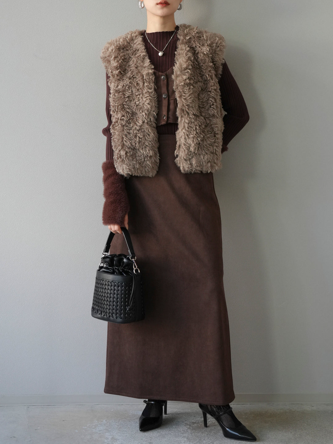 [予約]プードルファーショートベスト/モカ