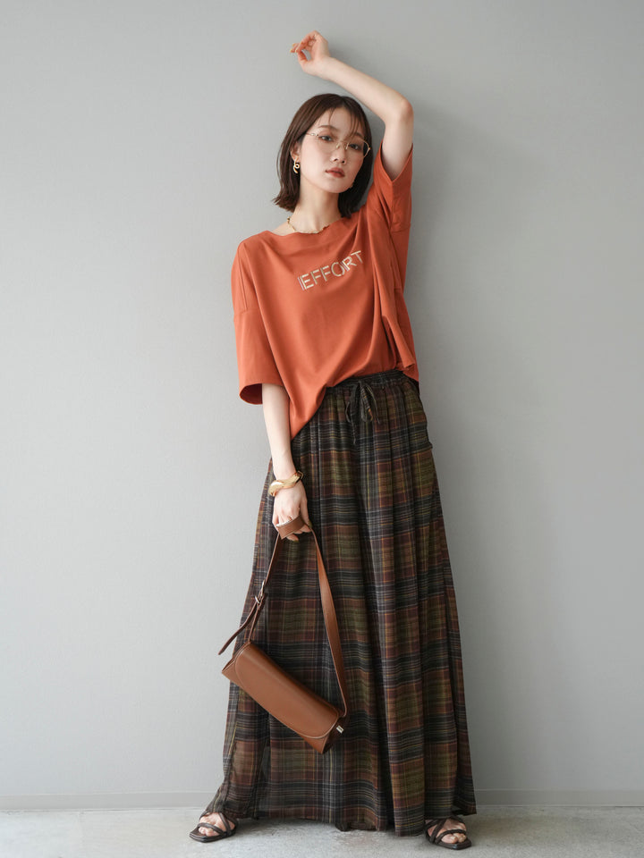 [套裝] 不同材質金屬標誌刺繡 x 印花T卹 + 透視格紋寬鬆褲（2 件套）