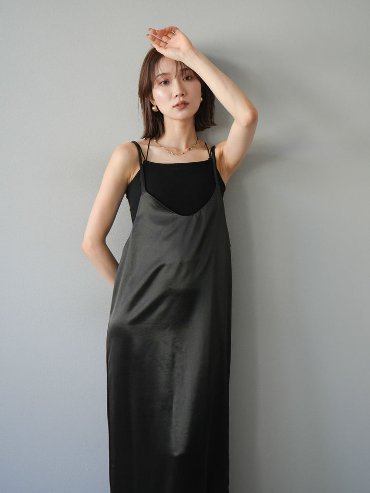 [予約]サテンキャミワンピース/ブラック