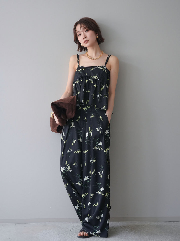 [SET]フラワープリントキャミソール+フラワープリントタックパンツ(2set)