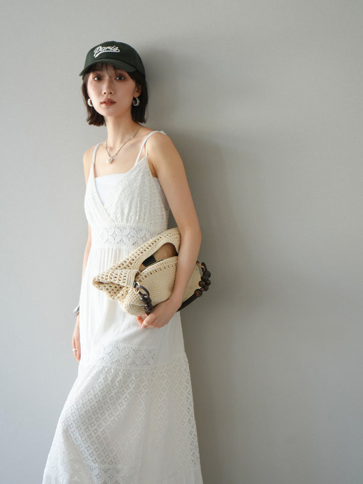 [SET] 蕾絲花邊吊帶裙+網紗羅紋罩杯吊帶背心（2件組）