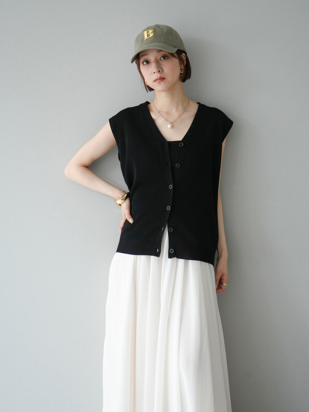 [SET] V領人造絲針織背心+雪紡喇叭裙（2件組）