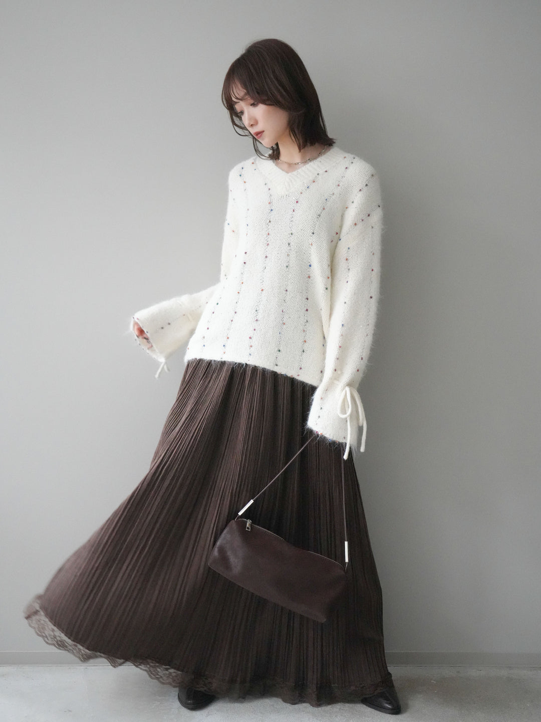 [SET]キャンディースリーブカラーネップスパンコールニットプルオーバー+裾レーススウェードプリーツマキシスカート(2set)