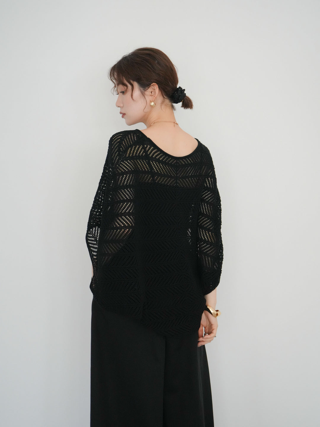 [予約]シアーポンチョニットトップス/black