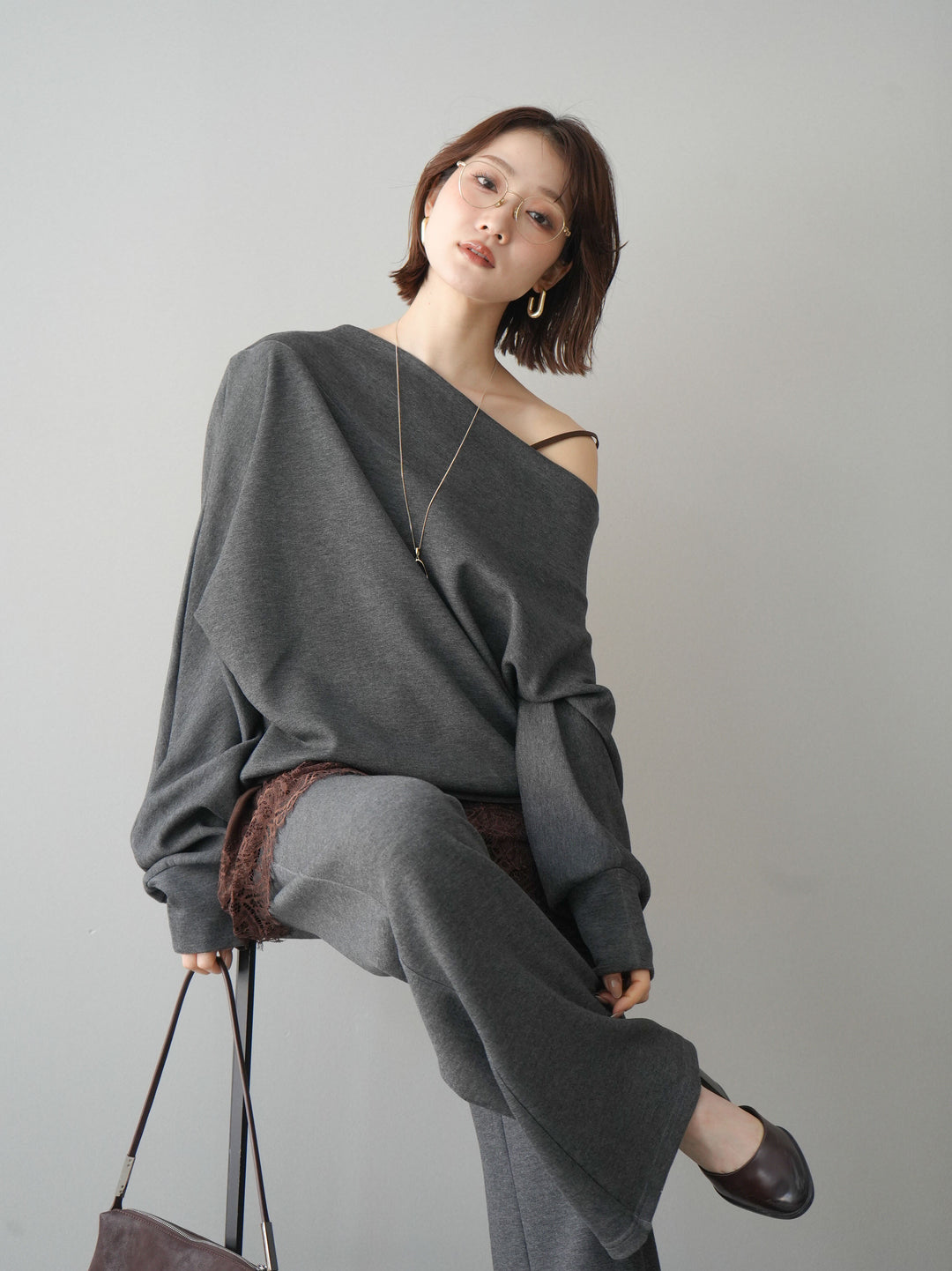 [SET]アシンメトリーオフショルポンチプルオーバー+選べるアクセセット(2set)