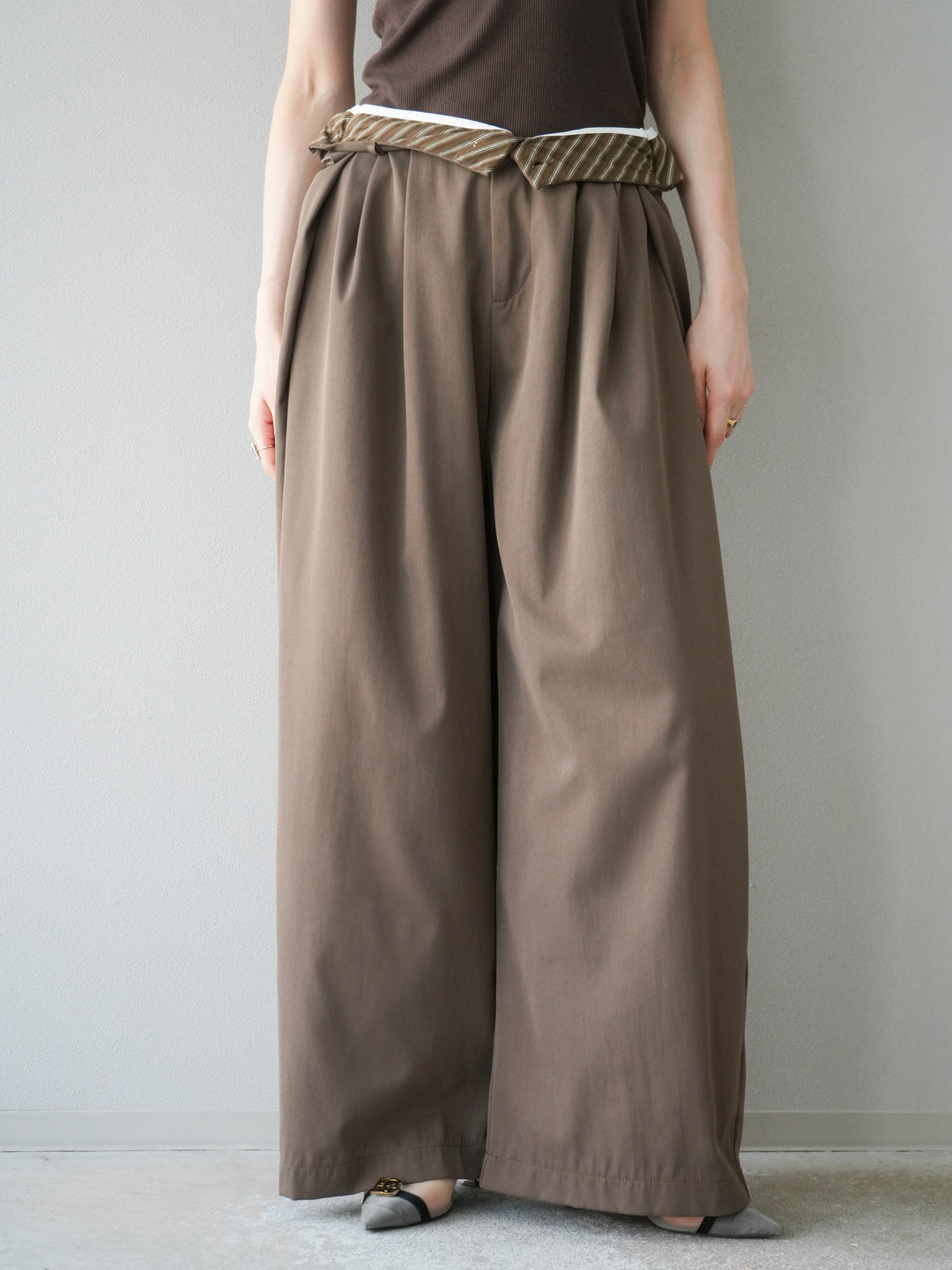 [予約]タックデザインワイドパンツ/ブラウン