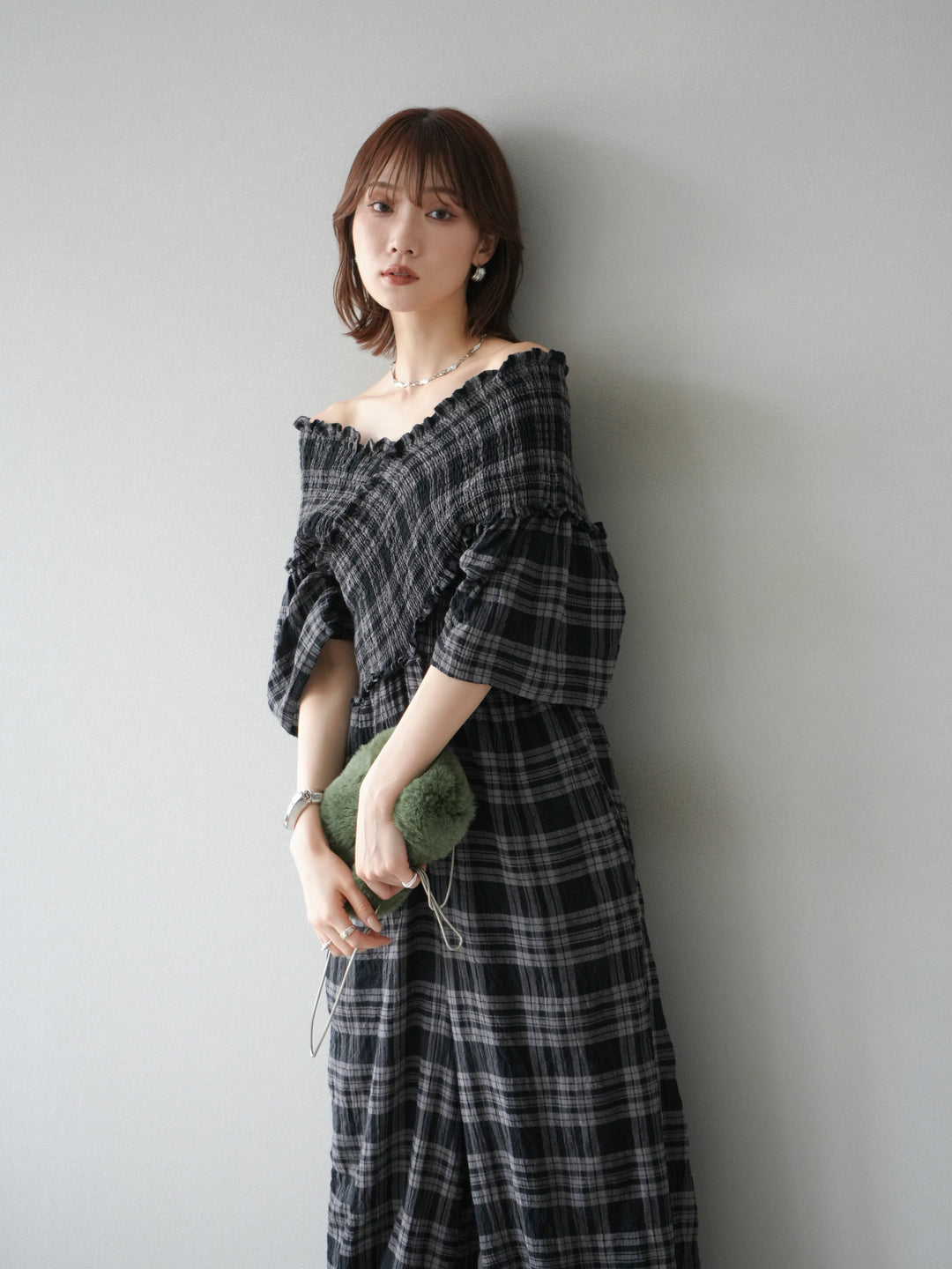 [予約]チェック柄ハーフスリーブシャーリングクロスサロペット/ブラック