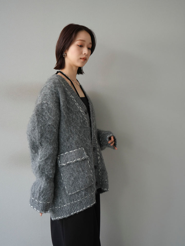 [予約]ステッチVネックニットカーディガン/グレー