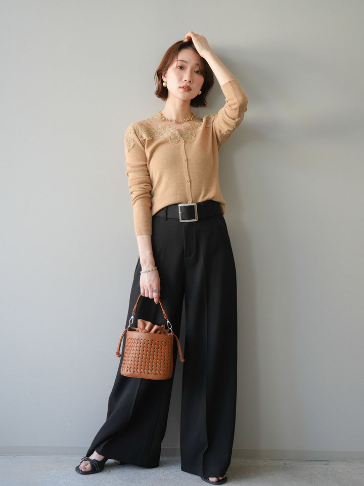 【套裝】肩部蕾絲針織開襟衫+銀色搭扣垂褶闊腿褲（兩件套）