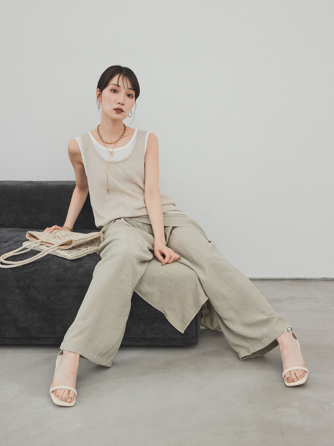 [SET]バイカラーレイヤードニットタンクトップ+ワッシャーサテンレイヤードスカートパンツ(2set)