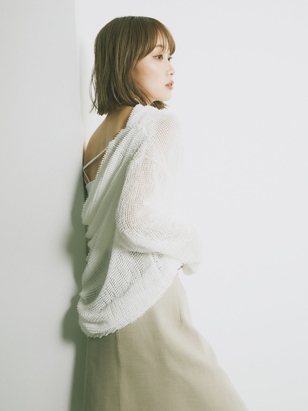 [SET] 後背垂墜網眼套頭衫+亞麻觸感裹身寬褲（2件套）