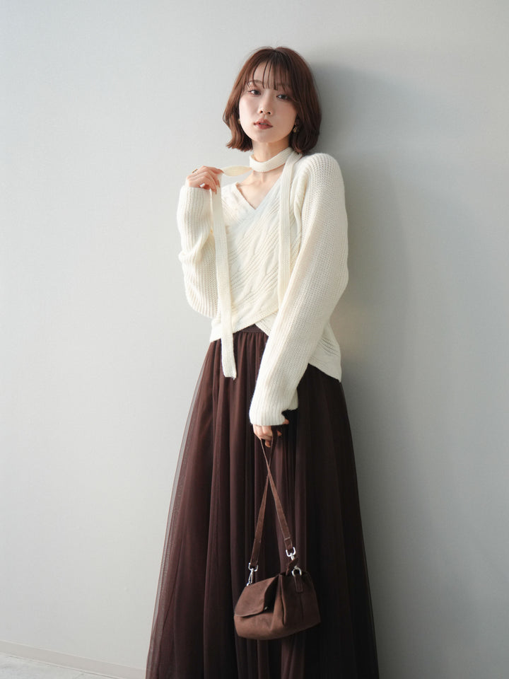 [予約]ケーブル編みクロスニットトップス/white