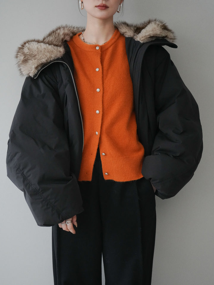 [予約]フードファーショートダウンコート/black