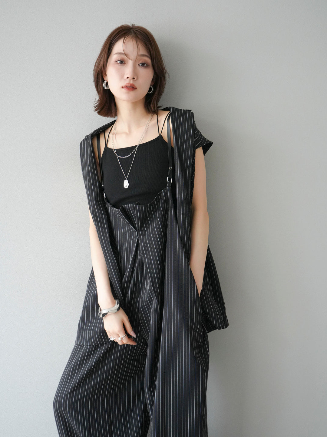 【着回しセット】[SET]ヘリンボーンストライプジレ+シアー切替ベロアトップス+ヘリンボーンストライプサロペット(3set)