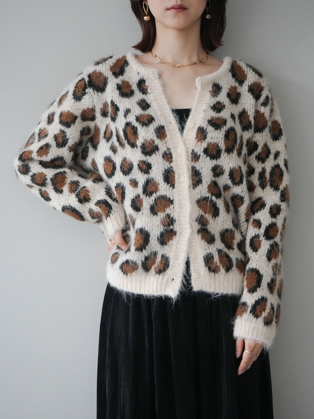 [SET]モヘアタッチレオパード柄ニットカーディガン+ワッシャーベロアプリーツスカート(2set)